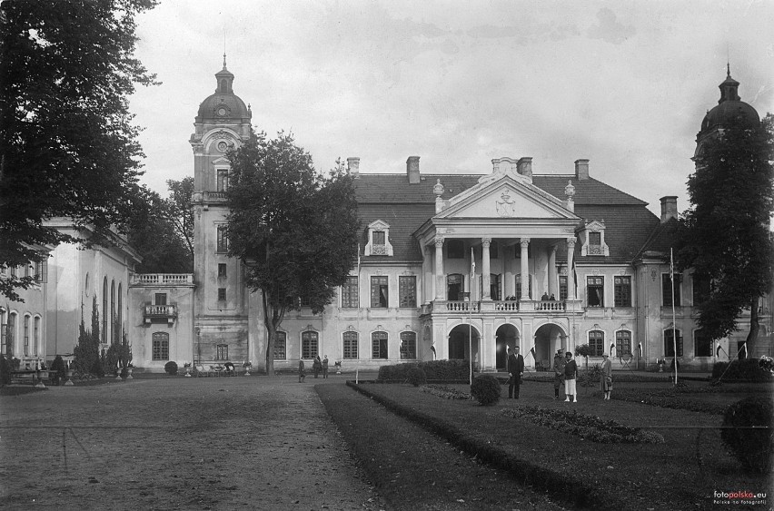 20 września 1920 , Pałac Zamoyskich.