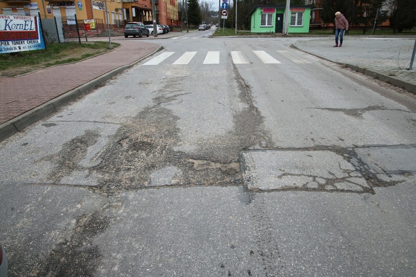 Ulica Główna i ulica Kochanowskiego w Skarżysku-Kamiennej doczekały się remontu. Milionowe inwestycje zakończą się w 2024 roku