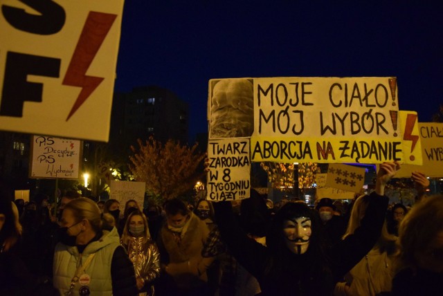 Kolejny protest kobiet w Zawierciu odbył się w sobotę, 31 października.