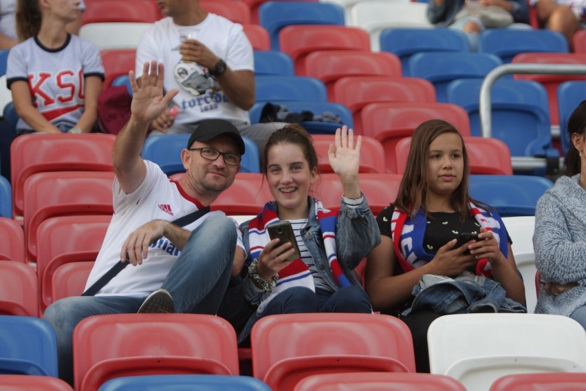 Trzy miasta - jeden klub. Zobacz fanki Górnika Zabrze [ZDJĘCIA]