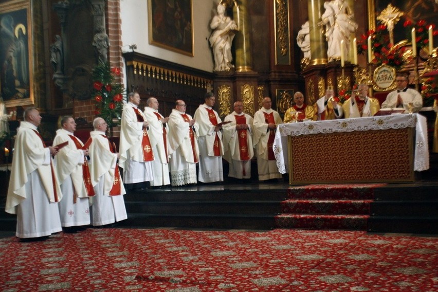 Legnica: Msza w 25-lecie kapłaństwa (FOTO)