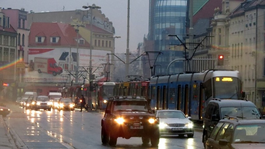 Przez wandali stały tramwaje w centrum Wrocławia