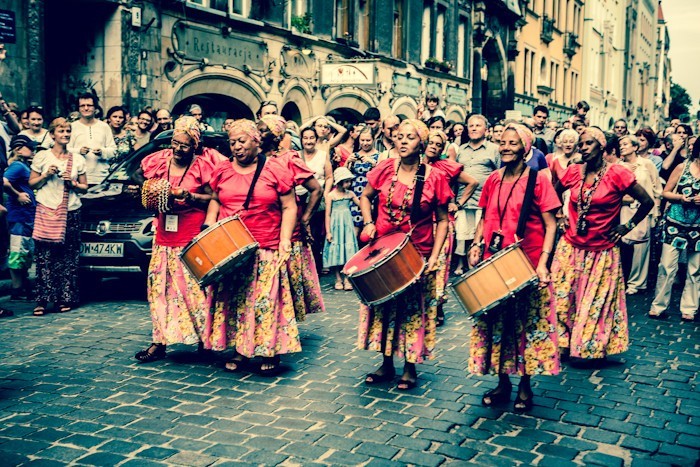 Brave Festival: Parada muzyki i radości przemaszerowała przez Wrocław (ZDJĘCIA)