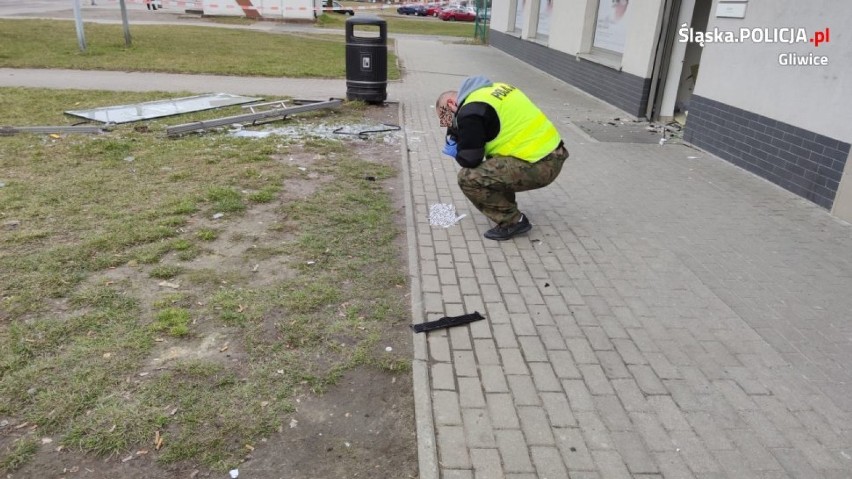 Wybuch w Pyskowicach. To było włamanie do bankomatu! Policja prosi o pomoc