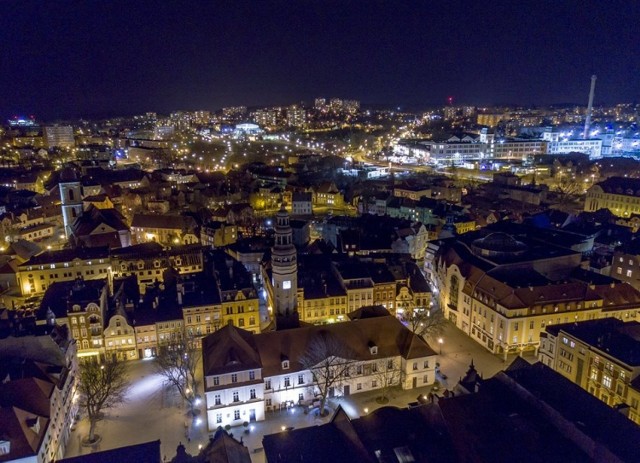 Przepiękna panorama Zielonej Góry z lotu ptaka w ujęciach Michała Paska.