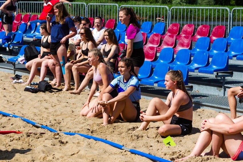 Młodzieżowe MP w plażowej piłce ręcznej w Szczecinie.