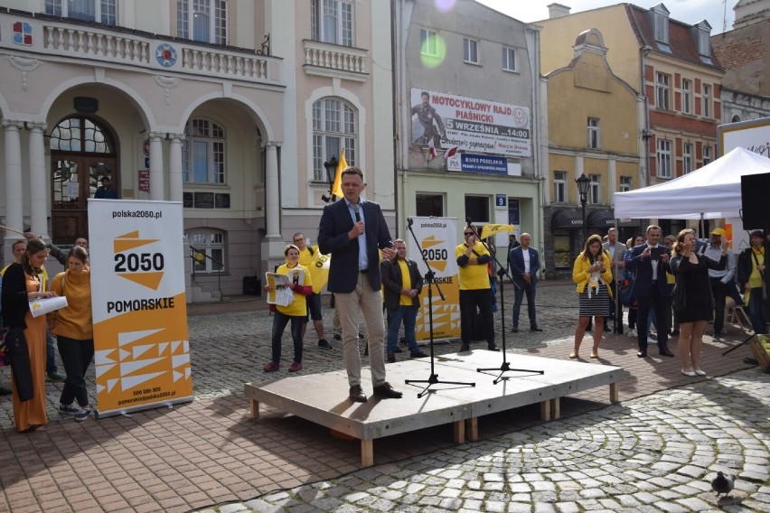 Szymon Hołownia w Wejherowie. Lider ruchu Polska 2050 porozmawiał z mieszkańcami