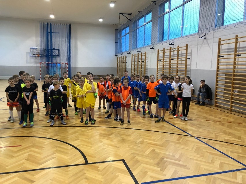IV Gwiazdkowy turniej piłki nożnej w Krzyżanowie