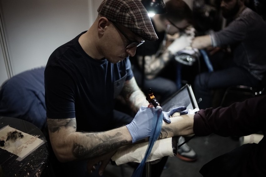 Poznań Tattoo Konwent 2016: Święto miłośników tatuażu na MTP [ZOBACZ ZDJĘCIA]