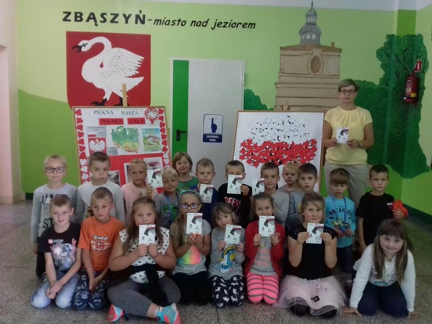 Klasy I-III ZSP w Zbąszyniu realizują międzynarodowy projekt “Piękna Nasza Polska Cała"
