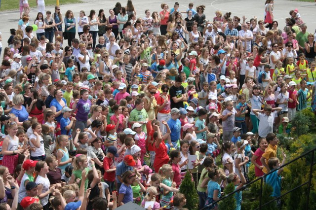 Koncert Majki Jeżowskiej w Radziejowie