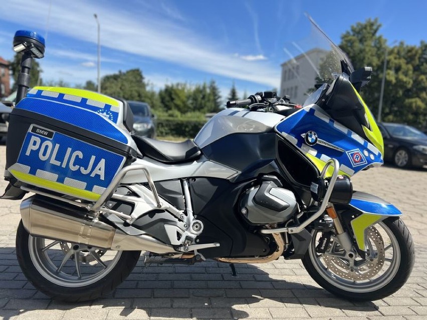 Malbork. Policjanci drogówki dostali najnowszy model motocykla BMW. Ma być postrachem kierowców przekraczających prędkość