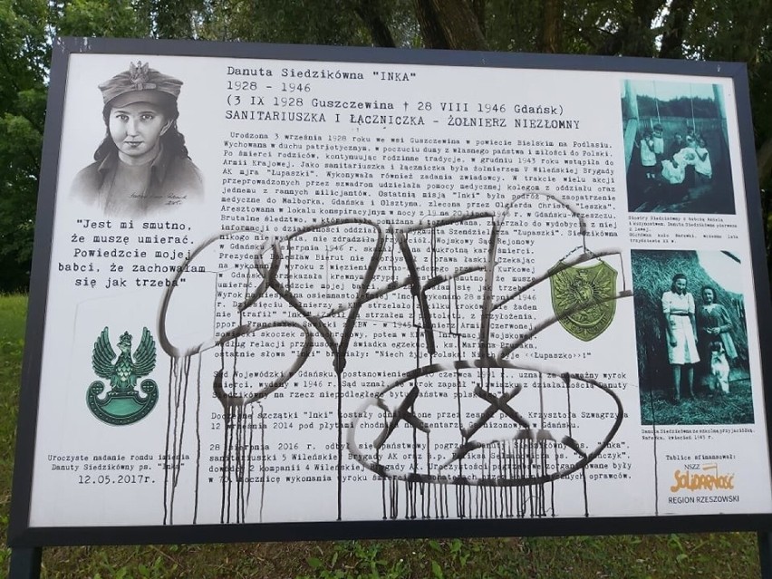 Ktoś zamalował tablicę Danuty „Inki” Siedzikówny w Rzeszowie. „Zachowanie godne potępienia”