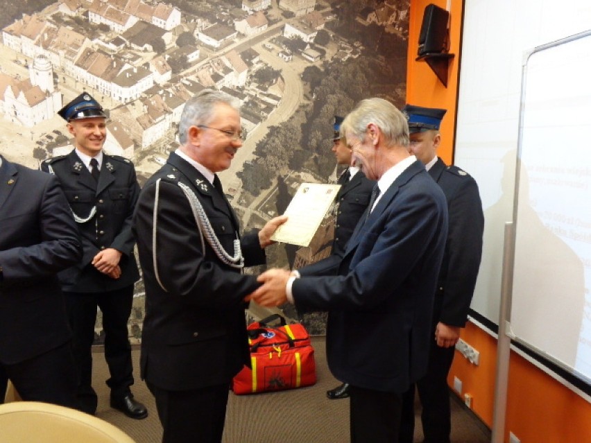 Strażacy OSP z Pawłowa Trzebnickiego dziękowali