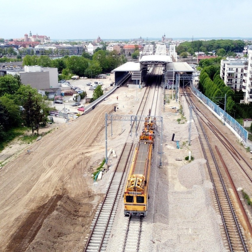 Od 12 czerwca pociągi pojadą dwoma torami na odcinku Kraków Główny – Kraków Płaszów [ZDJĘCIA]