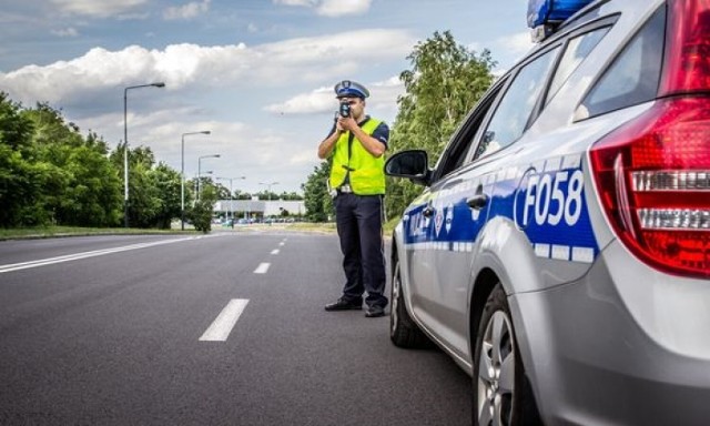 Policjanci z bełchatowskiej drogówki kontrolowali prędkość