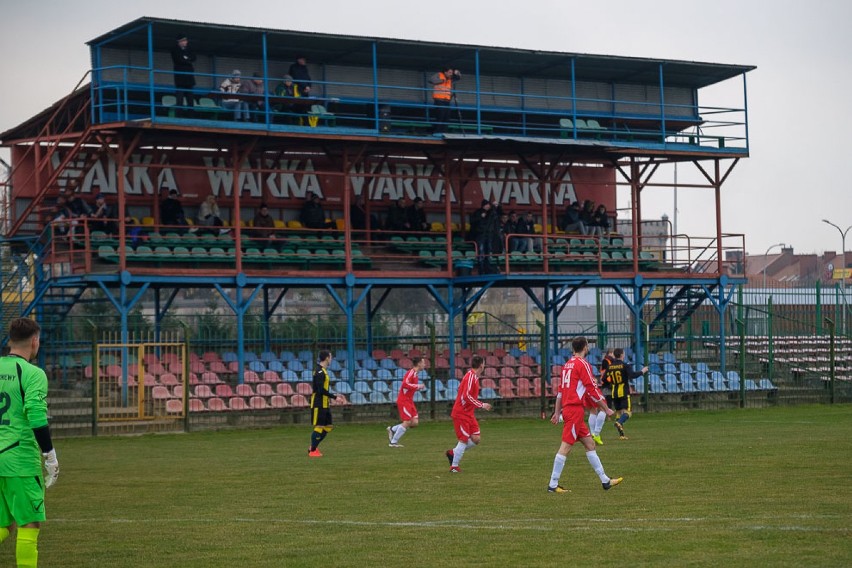 Sokół Pniewy - LKS Gołuchów 0:2