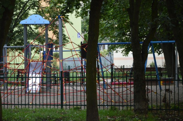 W lipcu oddano do użytku nowy plac zabaw przy ul. Pomologicznej/Olszewskiej