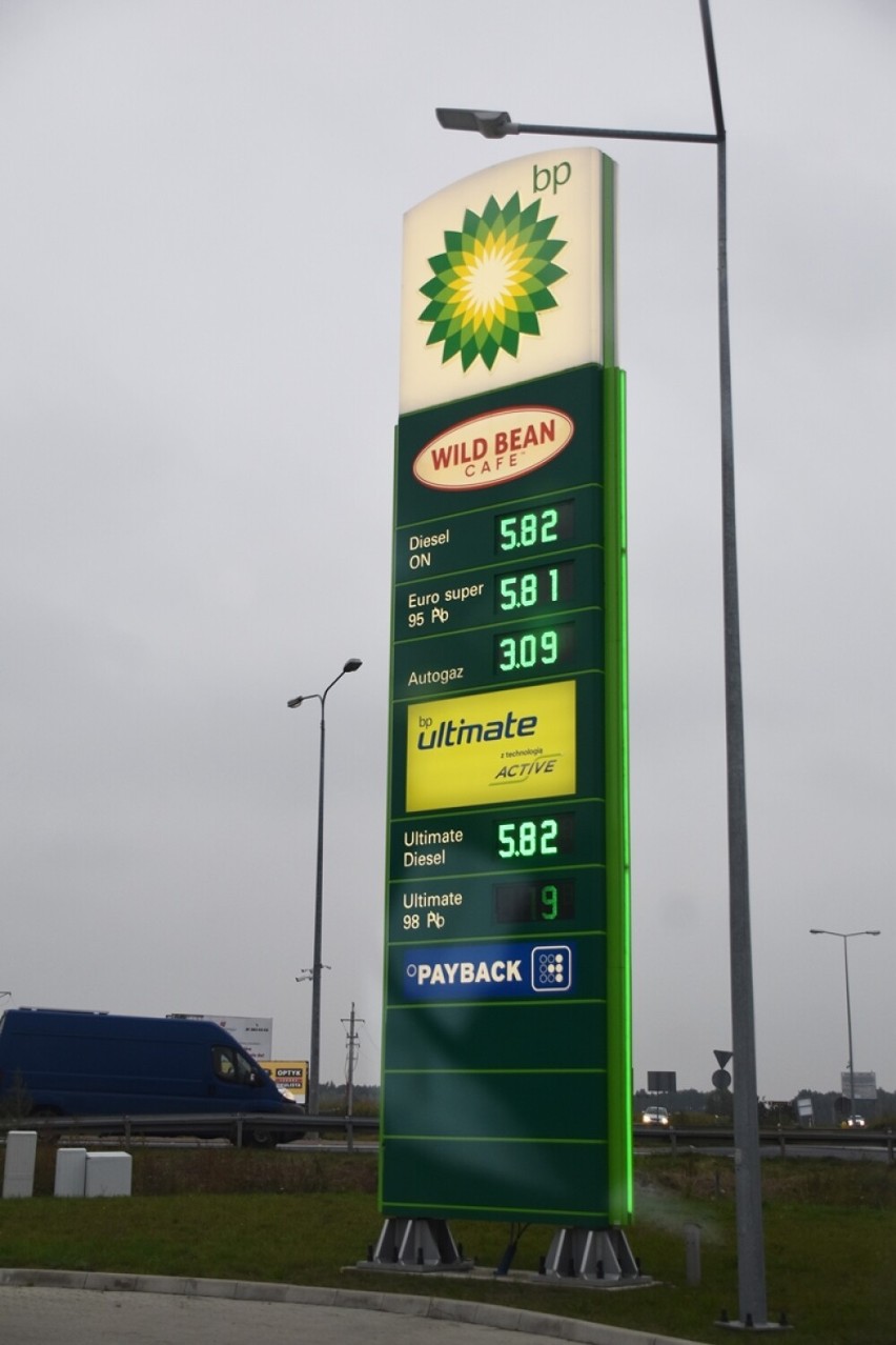 Ceny paliw na stacjach w Śremie. Sprawdzaliście ostatnio ile...
