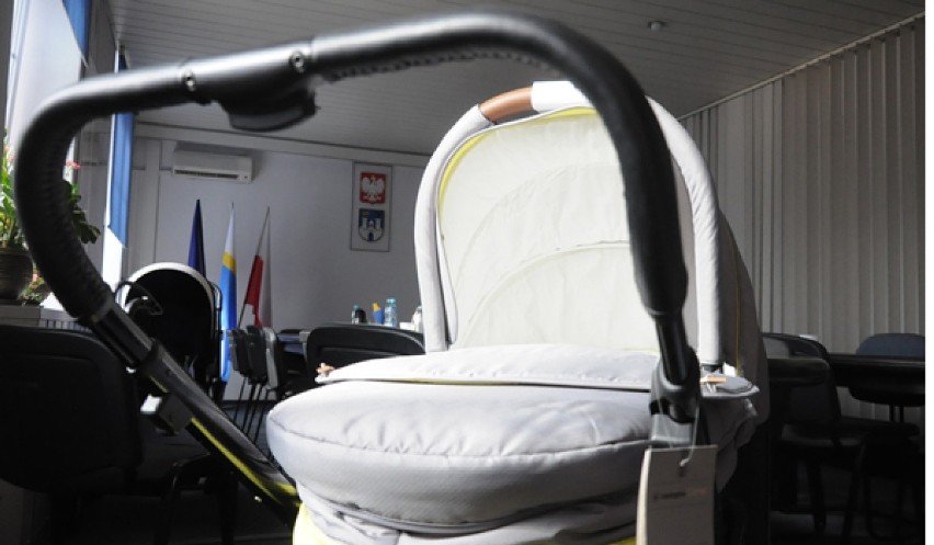 Kolejni rodzicie dzieci z in vitro odbierją dla nich wózki [FOTO]