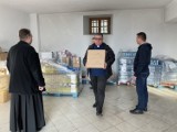 Kościół organizuje pomoc dla migrantów. Przekazuje dary parafiom i Straży Granicznej (zdjęcia)