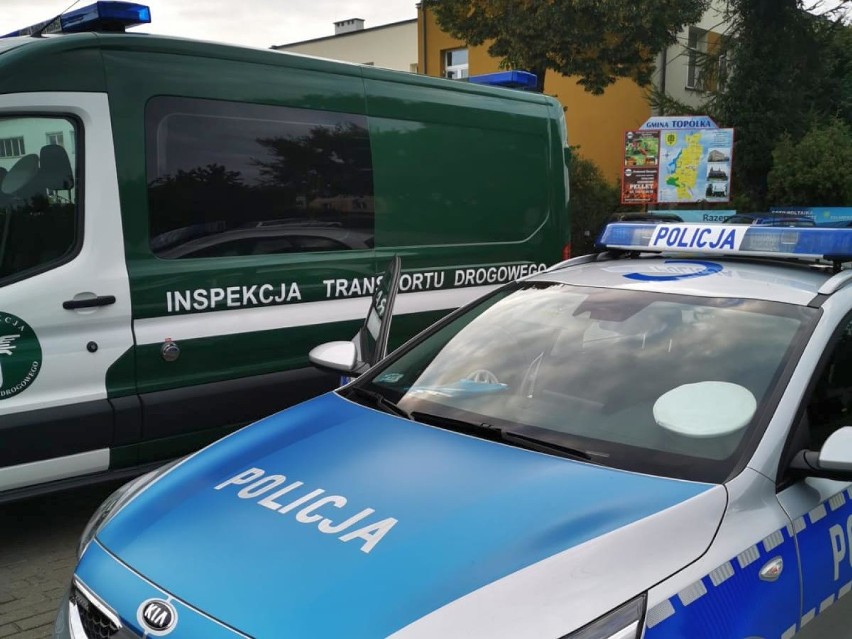 Radziejów. Policjanci z Radziejowa i inspektorzy ITD sprawdzali autokary szkolne. Nie wszystkie były sprawne!