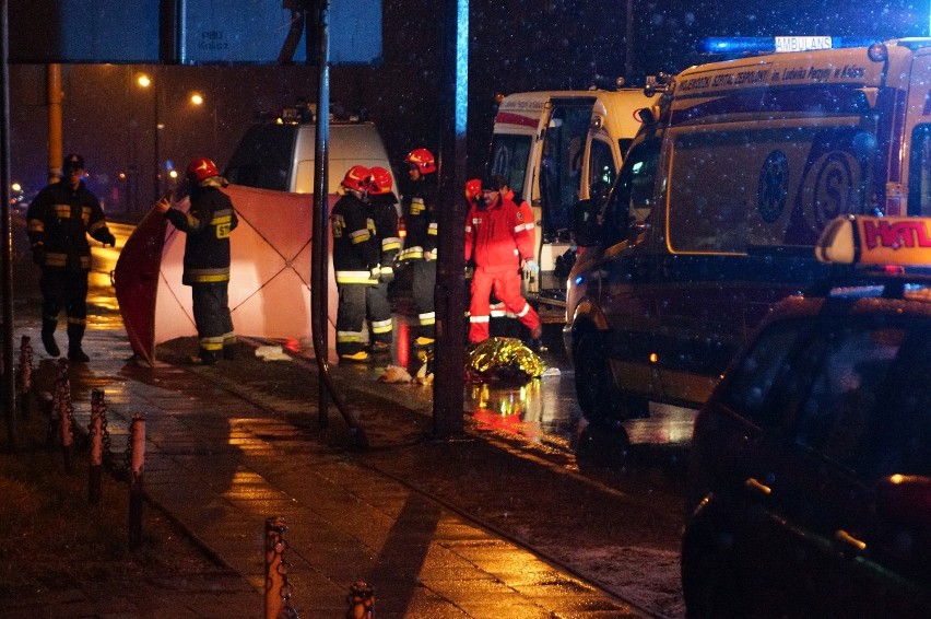 Wypadki w Kaliszu. Dwie osoby potrącone na Podmiejskiej. Jedna nie żyje FOTO