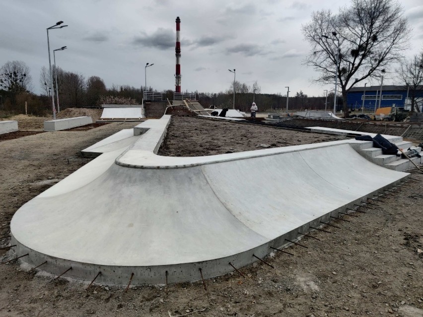 Jak idzie budowa na osiedlu Majowym w Szczecinie? Skatepark nabiera kształtów. Zobacz zdjęcia
