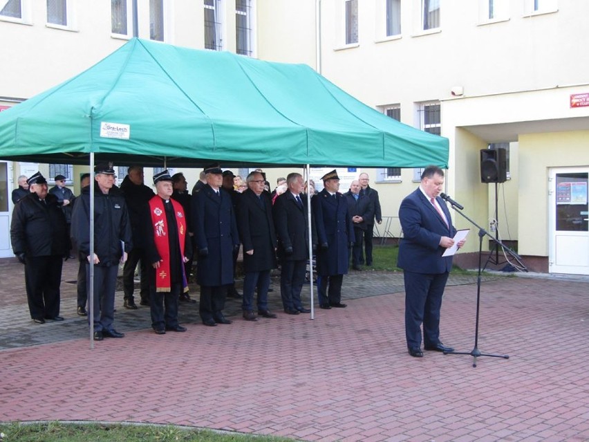 Stare Pole. Tak OSP odebrała nowy samochód [ZDJĘCIA]. Moment niemalże historyczny