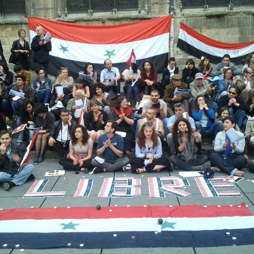 Paryska demonstracja poparcia dla syryjskich demonstrantów...