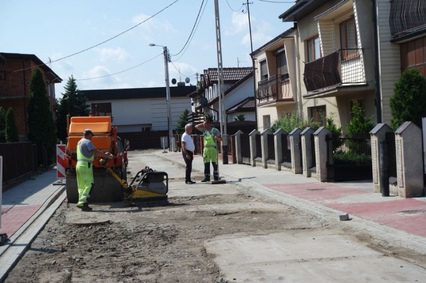 Zakończyła się przebudowa trzech ulic w Choczu