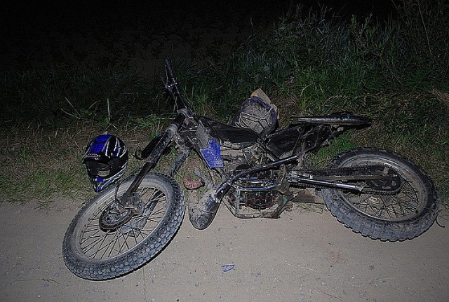 Wypadek w Tokarni. Nastolatkowie zderzyli się motocyklami