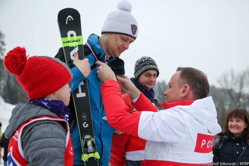 Rabka-Zdrój. Prezydent Andrzej Duda rozdawał nagrody narciarzom [ZDJĘCIA]