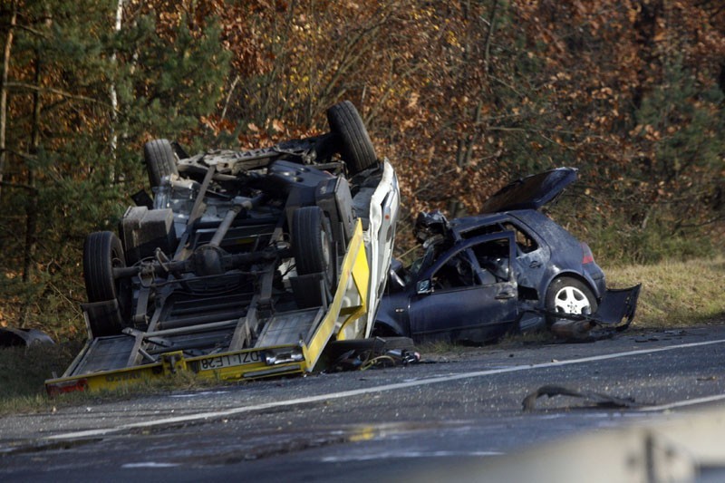 Lubin: Tragedia na krajowej trójce (ZDJĘCIA, FILM)