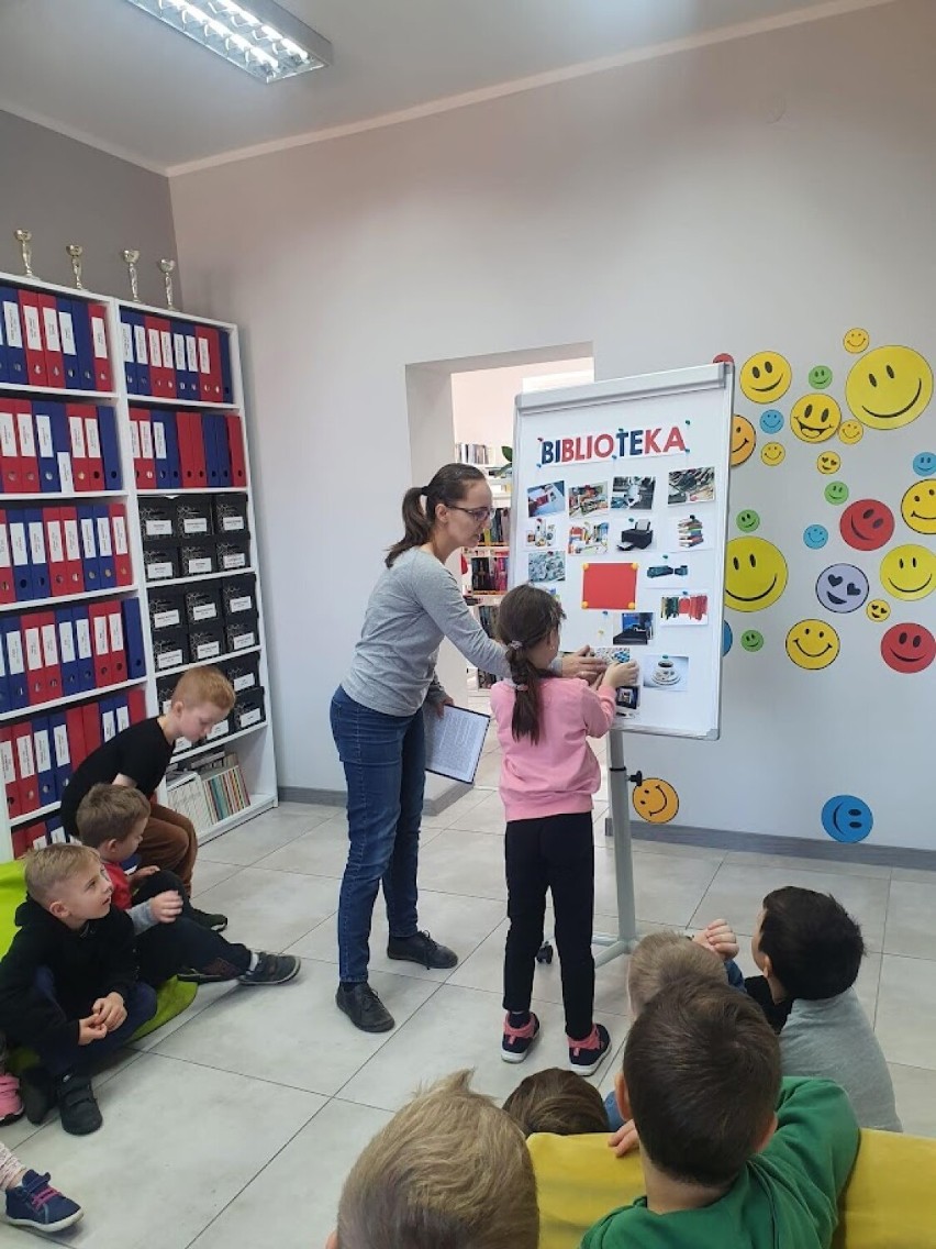 Tak przebiegały zajęcia w lewińskiej bibliotece