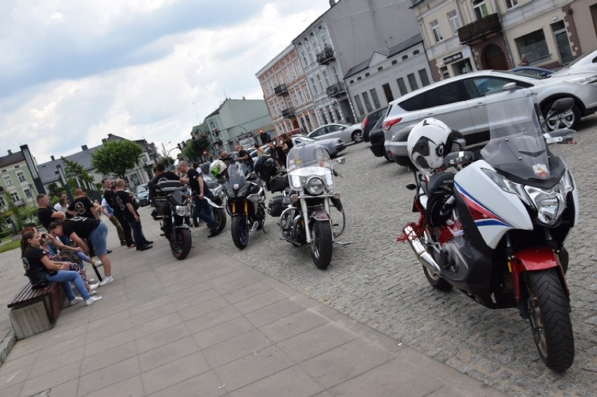 Motocykliści Zduńska Wola - Dzieciom w Wojsławicach [zdjęcia i wideo]