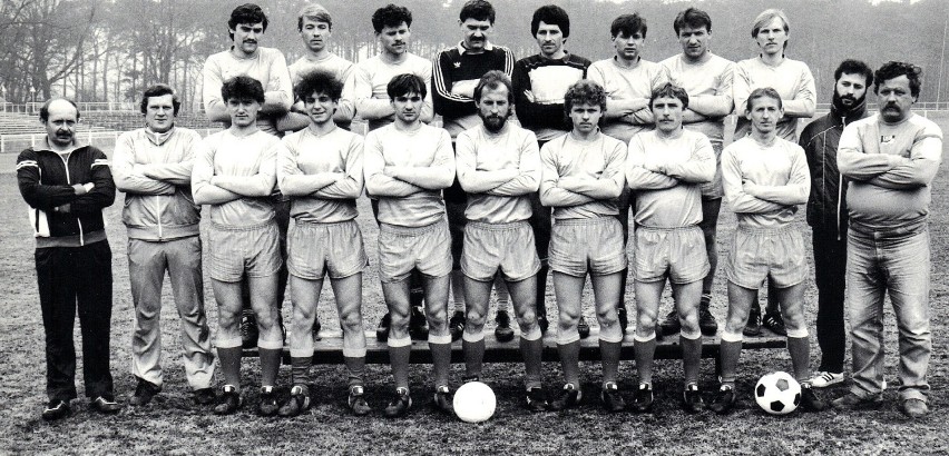 Piłkarze Lechii Zielona Góra w sezonie 1986/87 byli o krok...