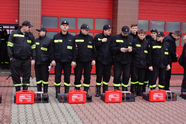 Przekazanie sprzętu dla jednostek OSP z południowej Wielkopolski