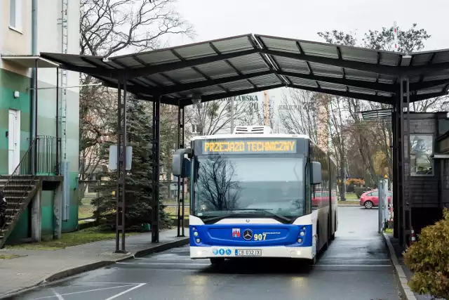 Mieszkańcy gminy Dąbrowa Chełmińska chcą, by autobusy MZK w Bydgoszczy jeździły dalej niż tylko do Ostromecka