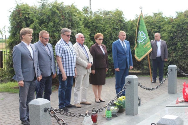 Ludowcy z powiatu kaliskiego uczcili Dzień Walki i Męczeństwa Wsi Polskiej