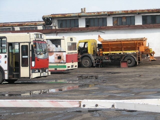 SANiKO ma liczący średnio 16 lat tabor komunikacyjny