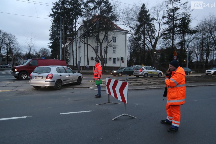 Węzeł Łękno. Wojska Polskiego zamknięta, kierowcy napotkają utrudnienia [ZDJĘCIA, WIDEO] 