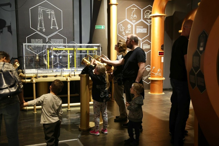 Moc atrakcji w Energetycznym Centrum Nauki Industria w Kielcach! Dzieci i dorośli zachwyceni warsztatami podczas Soboty z Industrią