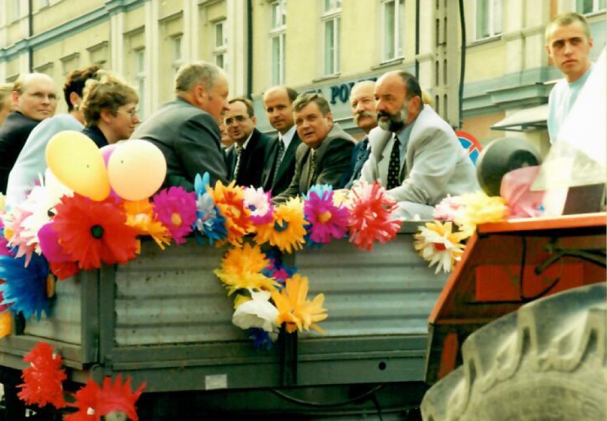 Juwenalia w Piotrkowie na archiwalnych zdjęciach. Tak się...