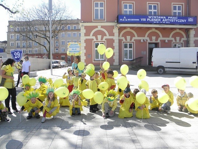 Około 500 osób uczestniczyło w Marszu Nadziei, który przeszedł Aleją NMP w Częstochowie