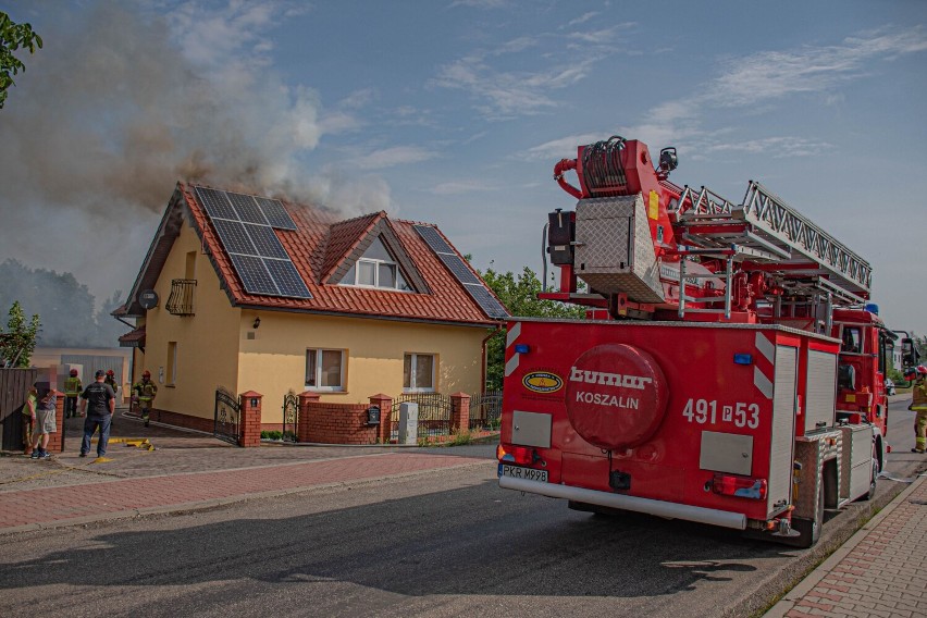  Pożar domu w Kobiernie [ZDJĘCIA]                       