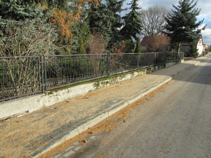 Budowa chodnika i ciągu pieszo-jezdnego w Wroniawach