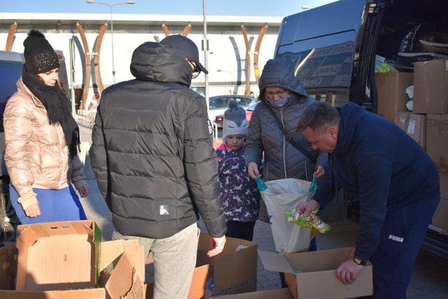 Bełchatów. Zbiórka darów dla uchodźców z Ukrainy