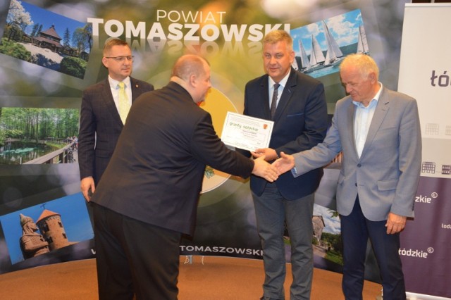 Wójt Gminy Tomaszów Maz. ma powody do zadowolenia