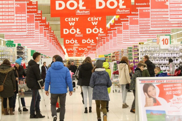 Tostowy chleb sprzedawany jest przez sieć Auchan pod swoją własną marką.